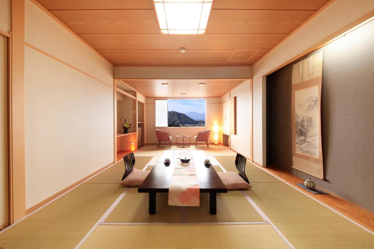 Hotel Tsubakino Yamanouchi  Exterior foto